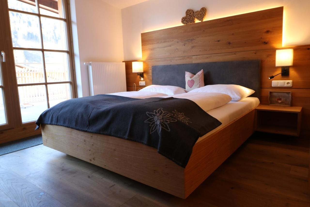Hotel Braeu Rauris Exterior photo